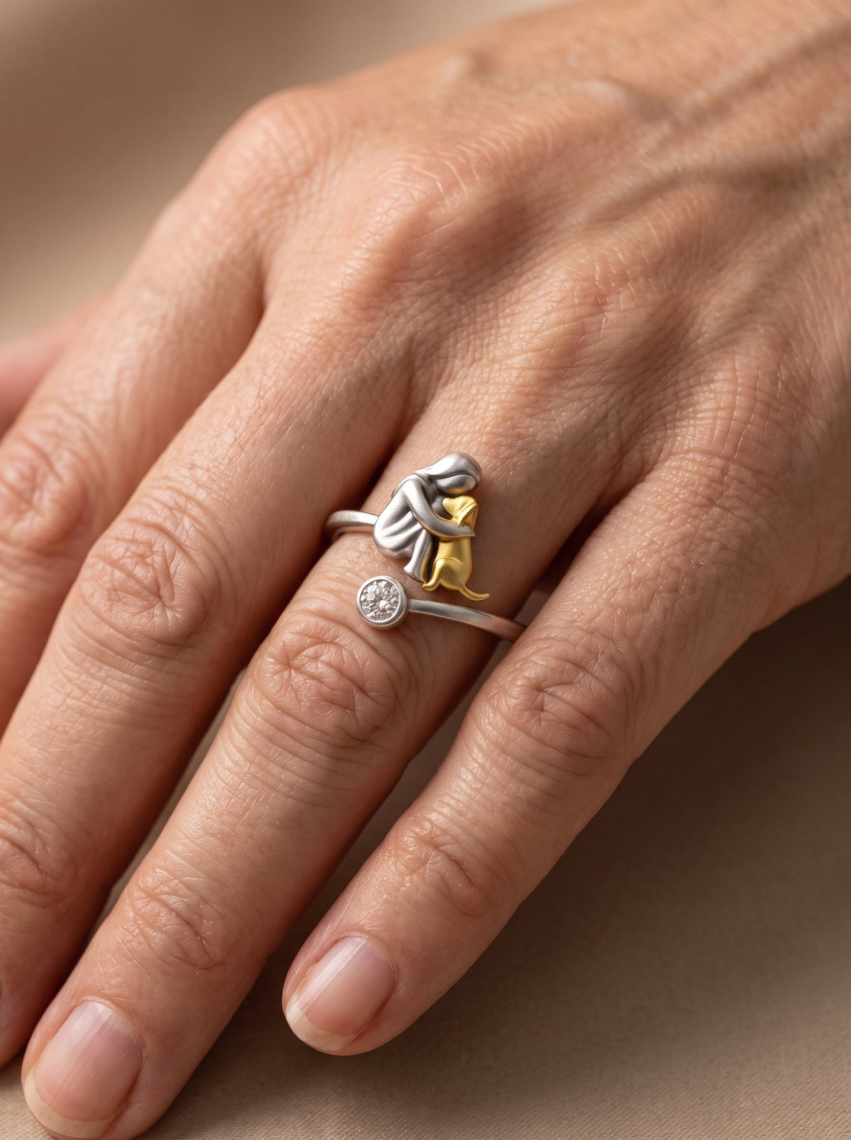 L'Abbraccio Eterno - Anello Regolabile
