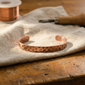 Bracciale in Rame Martellato a Conche