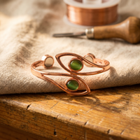 Bracciale in Rame con Pietre Verdi